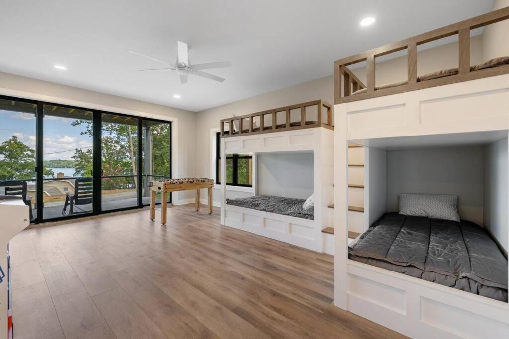 New Home, Dock, Kayaks, Game Room, Water Views Winchester Exterior foto
